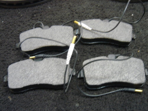 407 1.6 1.8 2.0 2.2 HDi V6 FRONT DISC BRAKE PADS 