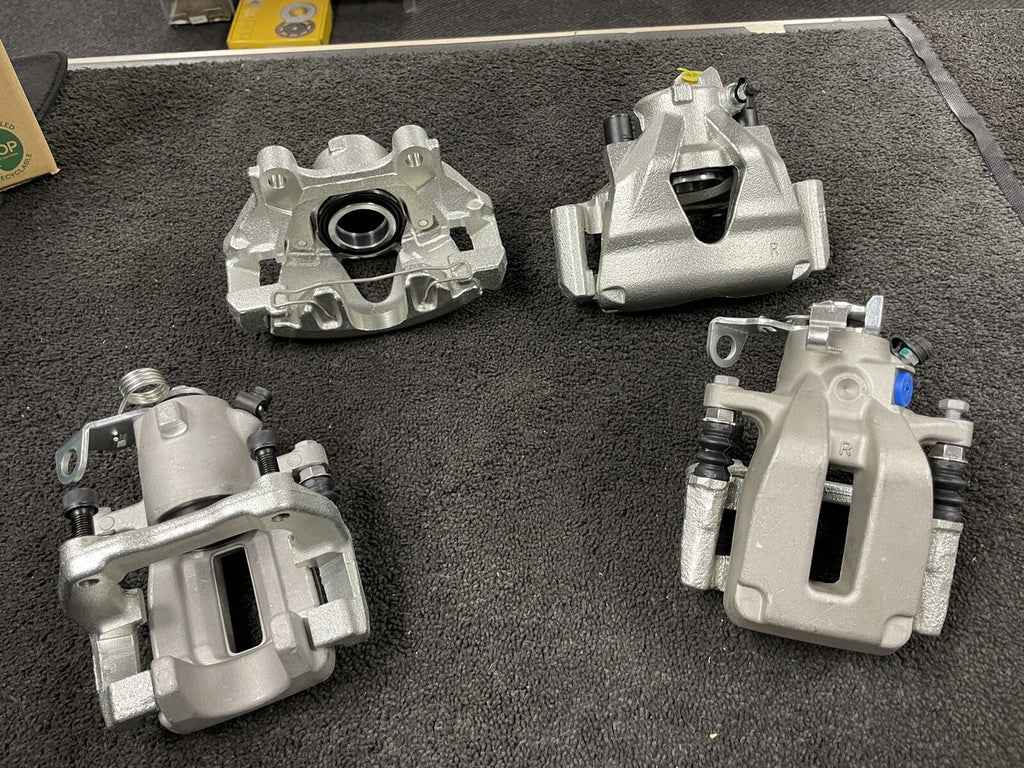 SKODA OCTAVIA TDi TSi VRS BRAKE CALIPER UPGRADE FRONT REAR CALIPER BRACKET 2WD