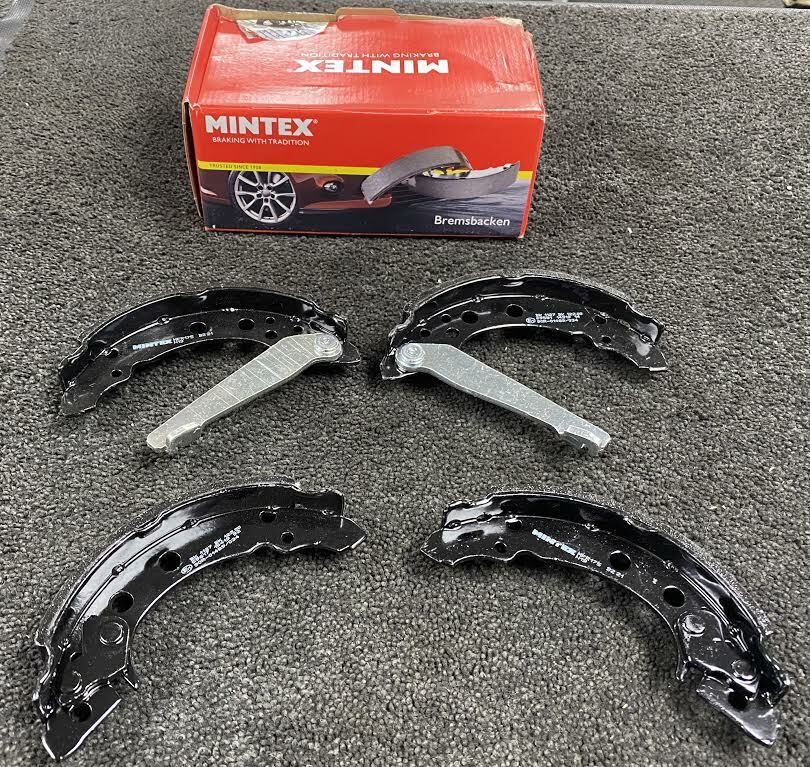 REAR BRAKE SHOES FOR VW GOLF MK1 CABRIOLET JETTA SCIROCCO POLO MK2 MK3