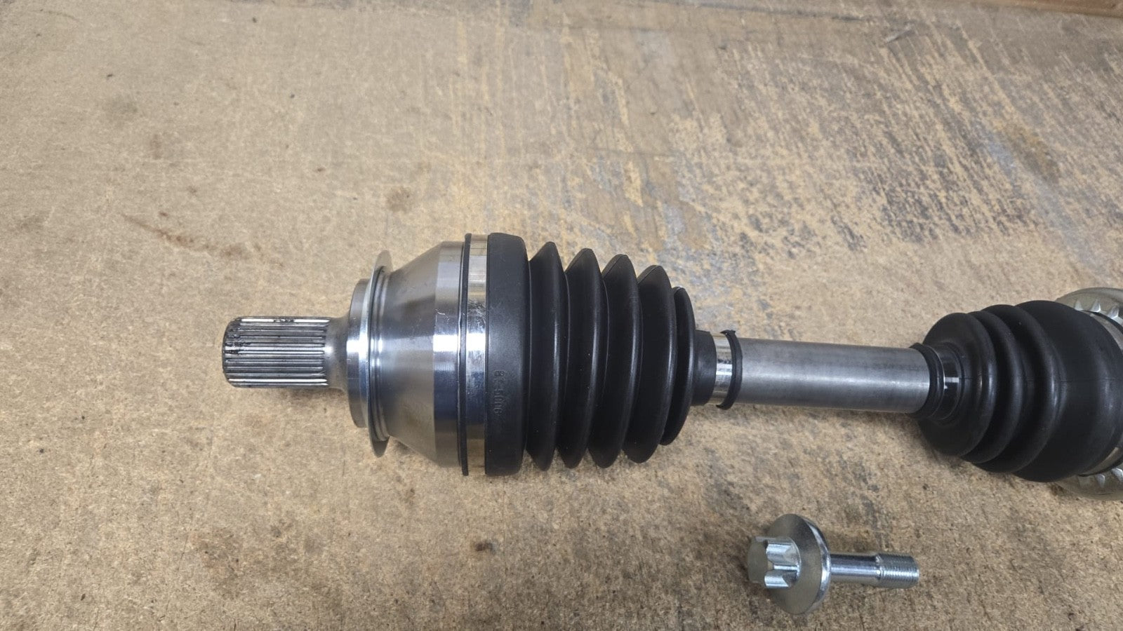 FOR MERCEDES BENZ A CLASS B CLASS GLA CLA NS LH DRIVESHAFT A2463301401 NEW