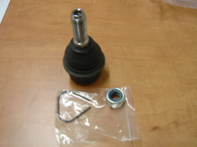 FOR VW TRANSPORTER T4 CARAVELLE  TOP BALL JOINT  NEW