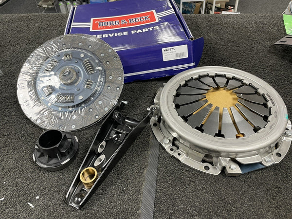 LAND ROVER DEFENDER 90 110 DISCOVERY 200TDi 300TDi CLUTCH KIT BORG BECK + FORK