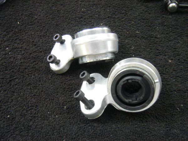 BMW 318 320 323 325 328 330 E46 WISHBONE ARM BUSHES X2