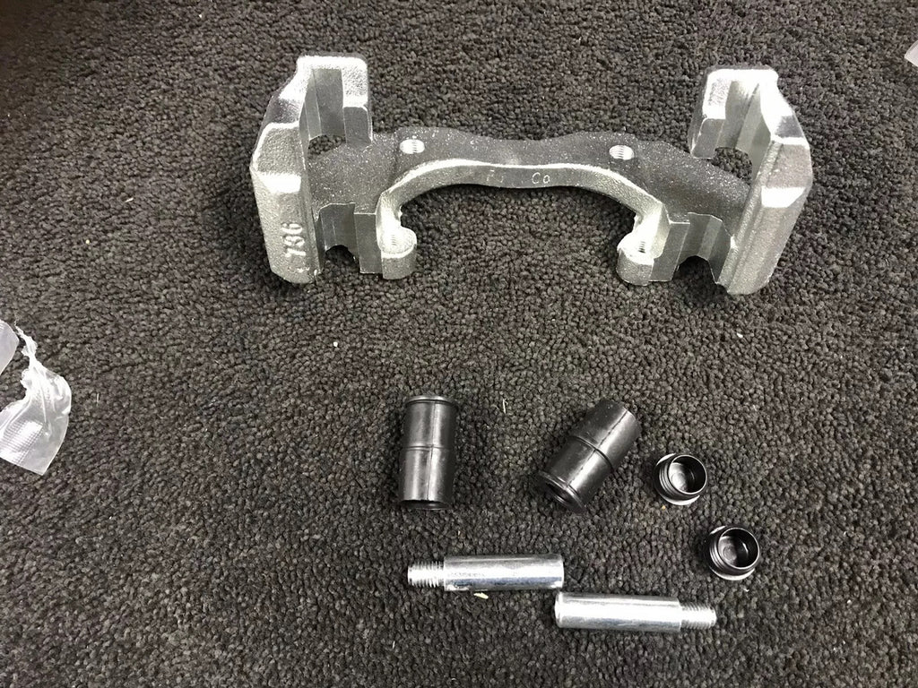 FOR FORD FOCUS MK2 C-MAX KUGA MAZDA 3 5 FRONT BRAKE CALIPER CARRIER SADDLE 278mm