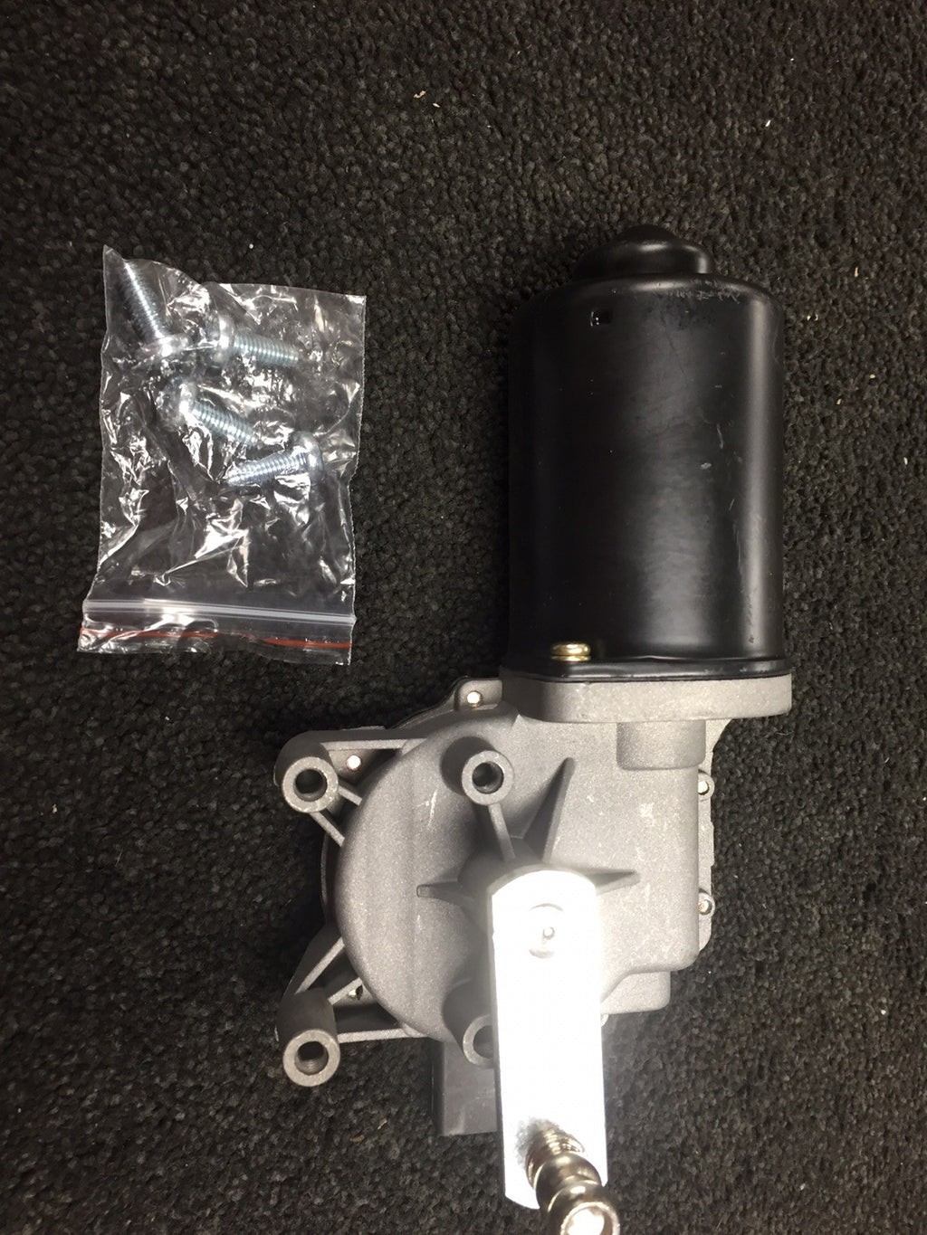 FOR VW TRANSPORTER T5 AMAROK MULTIVAN FRONT WINDSCREEN WIPER MOTOR LHD