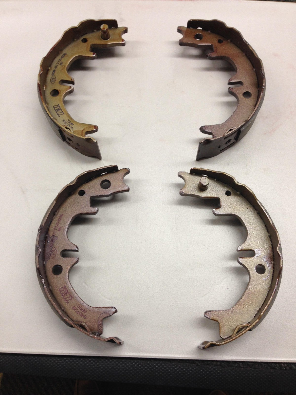 FOR TOYOTA CELICA 2.0 GT FOUR ST182 ST185 HANDBRAKE PARKING BRAKE SHOES