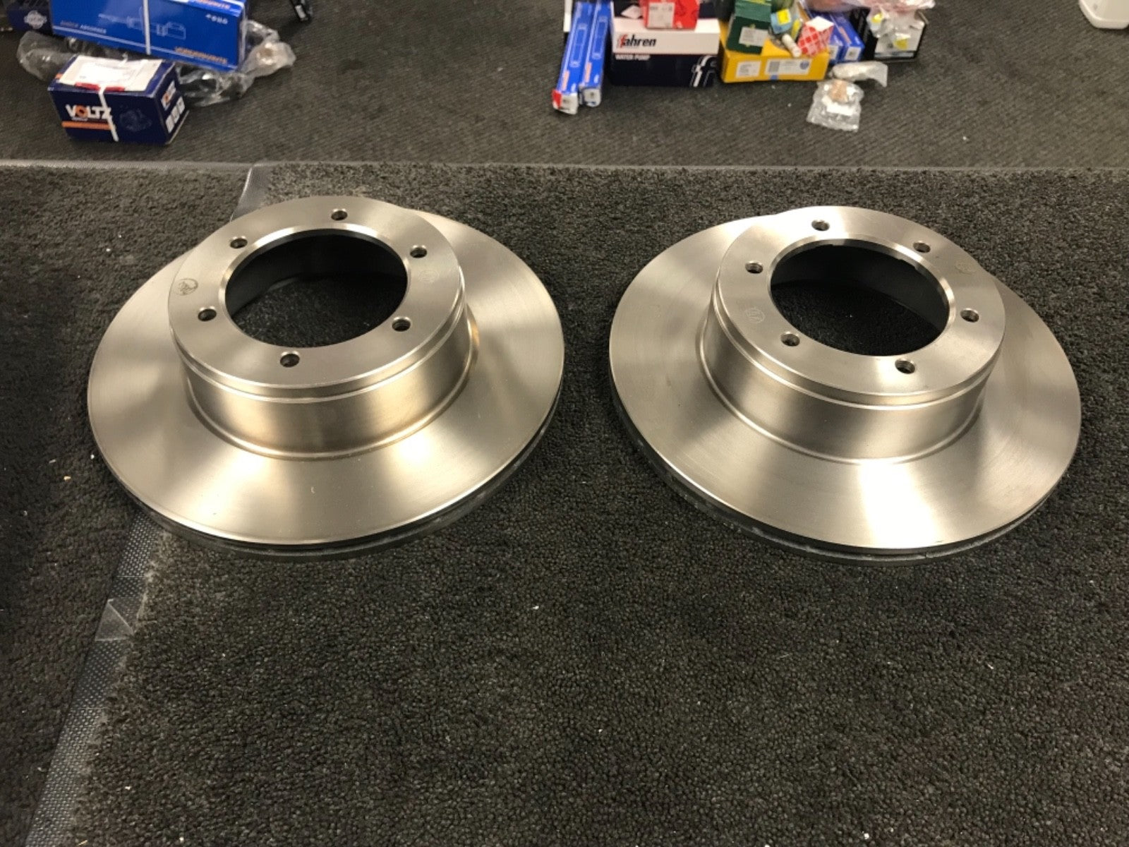 FOR MITSUBISHI CANTER  2.8 3.0 FB631 FRONT BRAKE DISCS 6STD