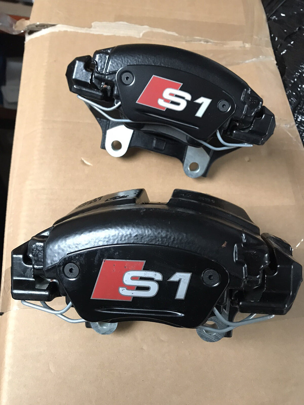 2 FRONT BRAKE CALIPERS COMPLETE CARRIER BRACKET+BRAKE PAD GENUINE IBIZA 6J CUPRA