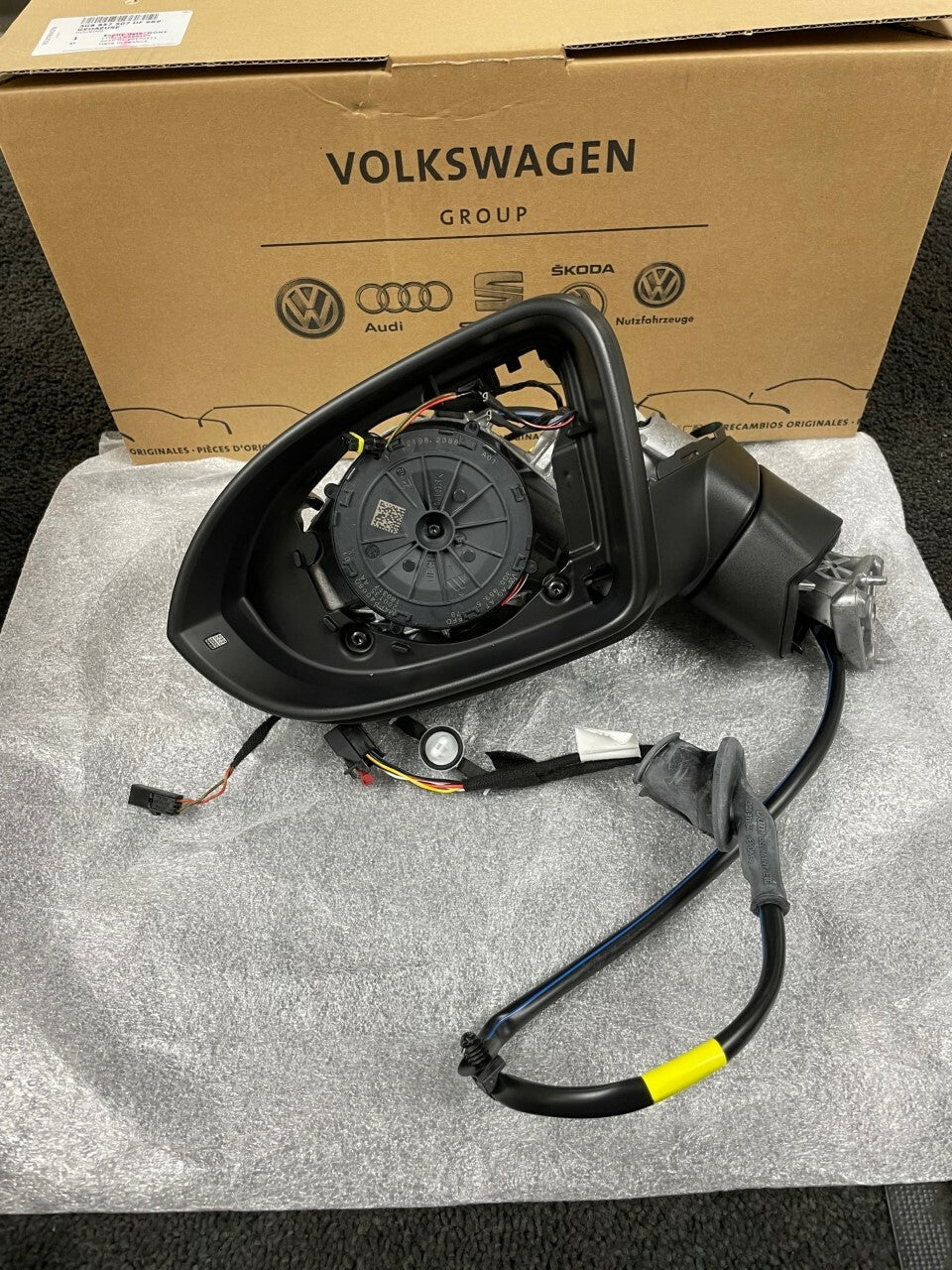 FOR VW ARTEON CC LEFT NS LH DOOR MIRROR ELECTRIC NEW GENUINE 3G8857507D F