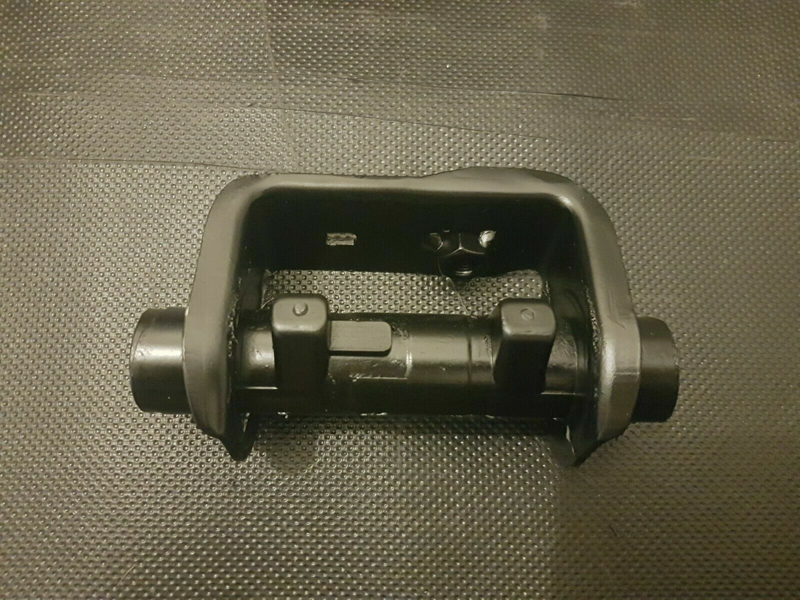 FOR HONDA CR-V CRV 01-06 REAR OEM DAMPER DIFFERENTIAL SUPPORT ARM MOUNT BRACKET