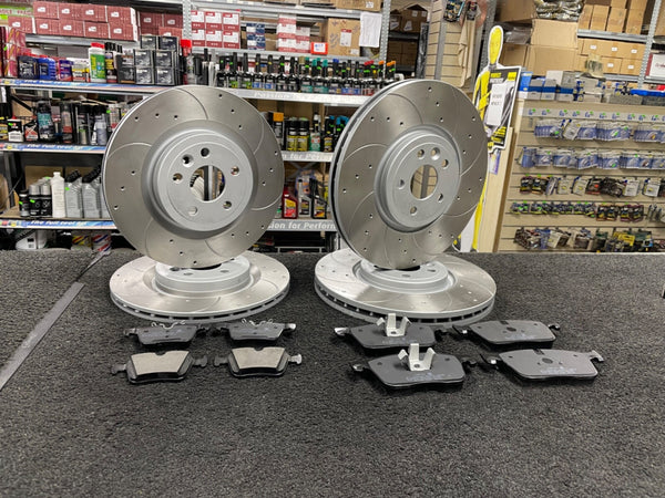 FOR JAGUAR F-PACE 3.0 X761 FRONT REAR DRILLED GROOVED BRAKE DISCS PADS