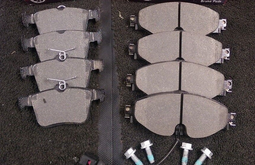 SKODA OCTAVIA  2.0TDi VRS 5E BRAKE PADS FRONT REAR APEC BRAKE PADS