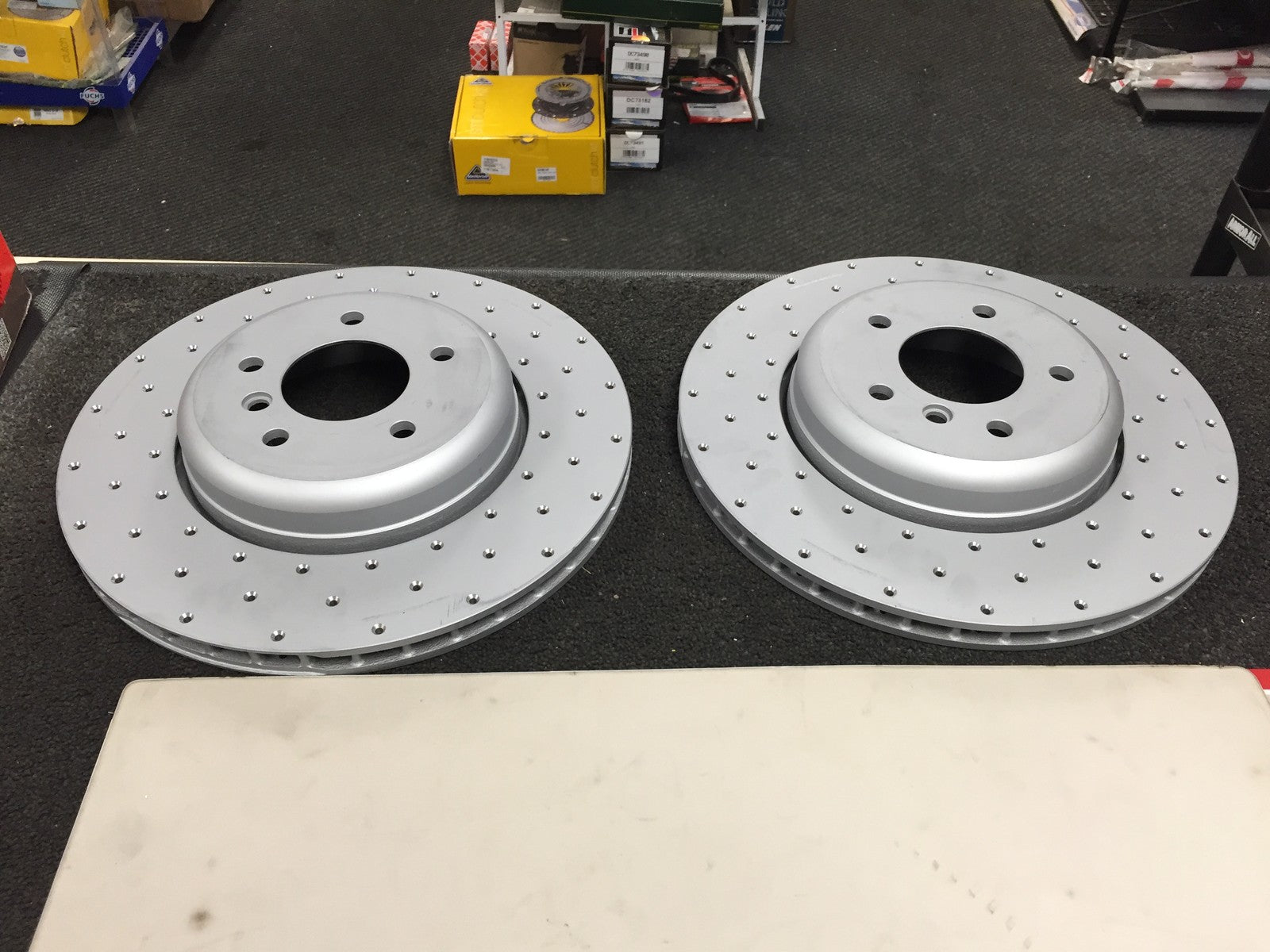 BMW 535D M SPORT E60 E61 CROSS DRILLED PERFORMANCE BRAKE DISC REAR PAIR