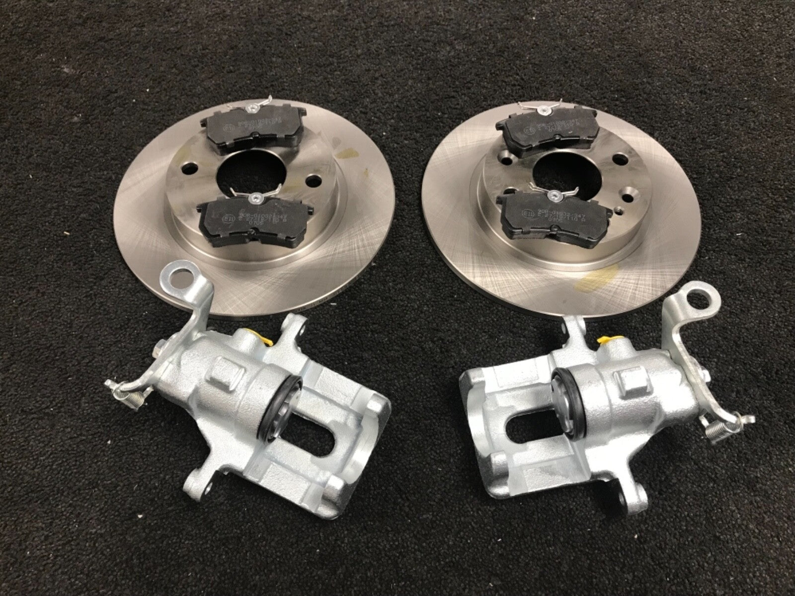 FORD FOCUS MK1 ST170 REAR BRAKE DISC REAR BRAKE CALIPER BRAKE DISC BRAKE PAD