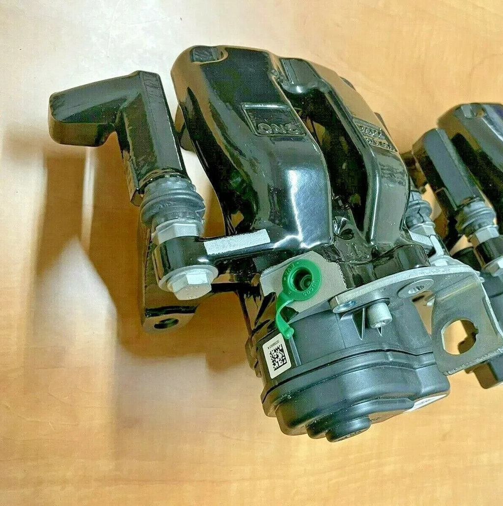 AUDI Q3 RSQ3 8U 2014-18 REAR ELECTRIC BRAKE CALIPER + CARRIER 310X22MM OS RH