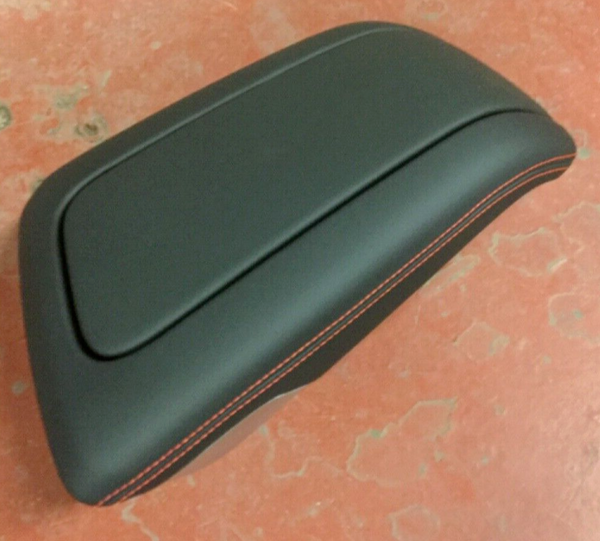 AUDI R8 CENTER CONSOLE ARM REST LEATHER 4S2864205AMEQ GENUINE SOUL CRESCENDO RED