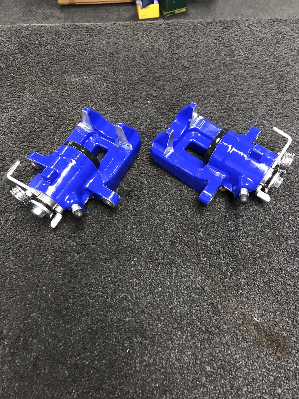 2 REAR BRAKE CALIPER BLUE PAINTED FOR SEAT SKODA IBIZA LEON POLO SOLID DISC
