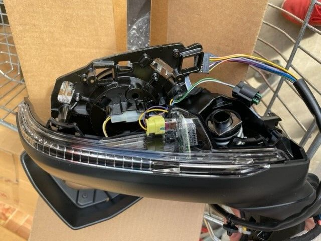 AUDI Q7 4M 2016-2021 RH OS DOOR MIRROR ASSEMBLY 4M2857410G9B9 GENUINE NEW