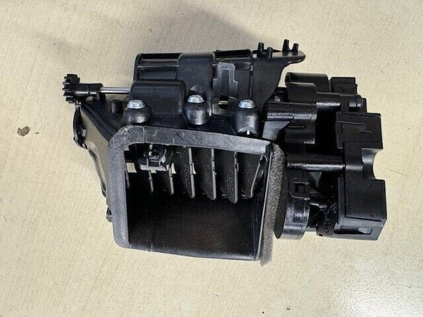 AUDI A8 S8 2018 ON RIVERS SIDE RHD AIR VENT 4N28209026PS GENUINE NEW