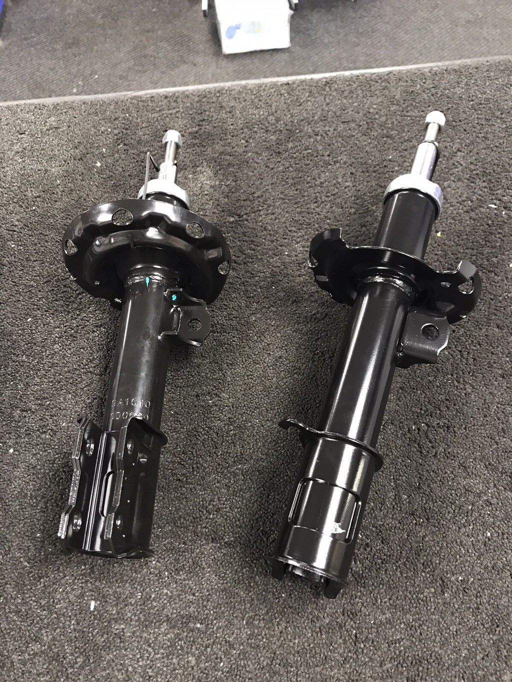VAUXHALL COMBO 1.3 1.4 1.7 CDTI ALL MODEL 2 FRONT SHOCK ABSORBERS LH RH 