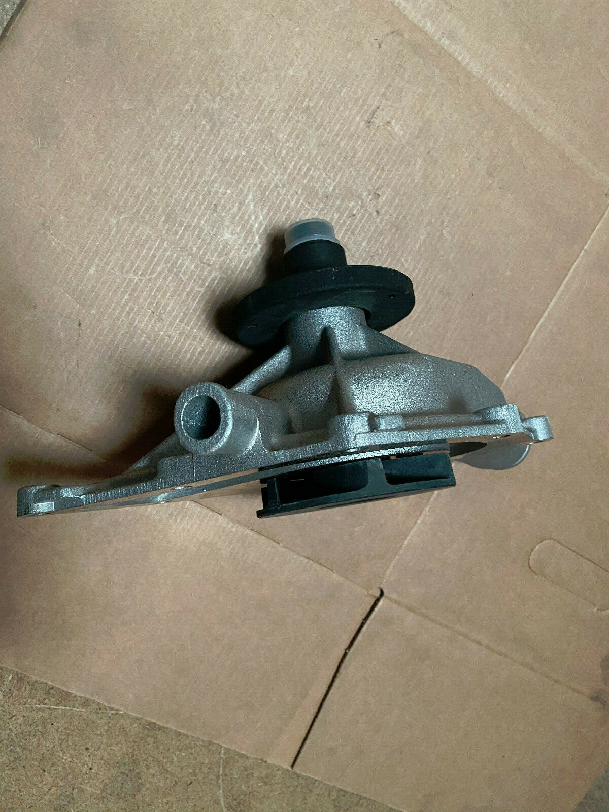 FOR AUDI 100 2.0 C3 VW LT 2.5 HI-TORD TURBO VOLVO 740 940 2.4 WATER PUMP WP6060