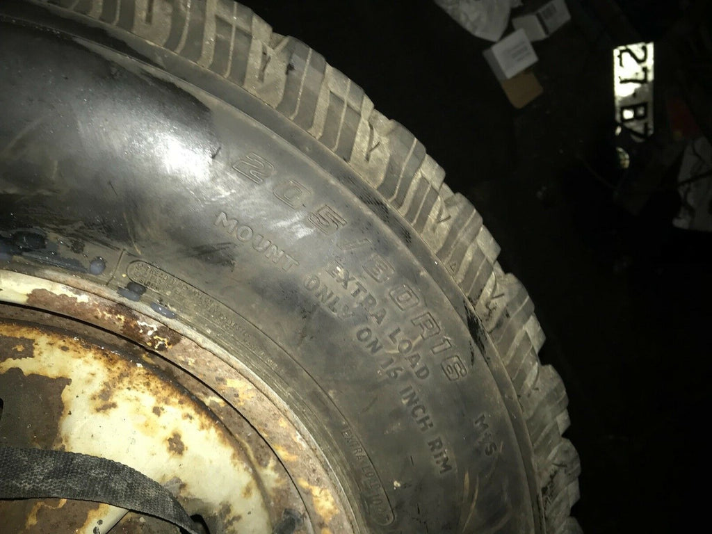 4 DEFENDER STEEL WHEELS WITH COOPER DISCOVERER  TYRES 205 80  R16 M/S