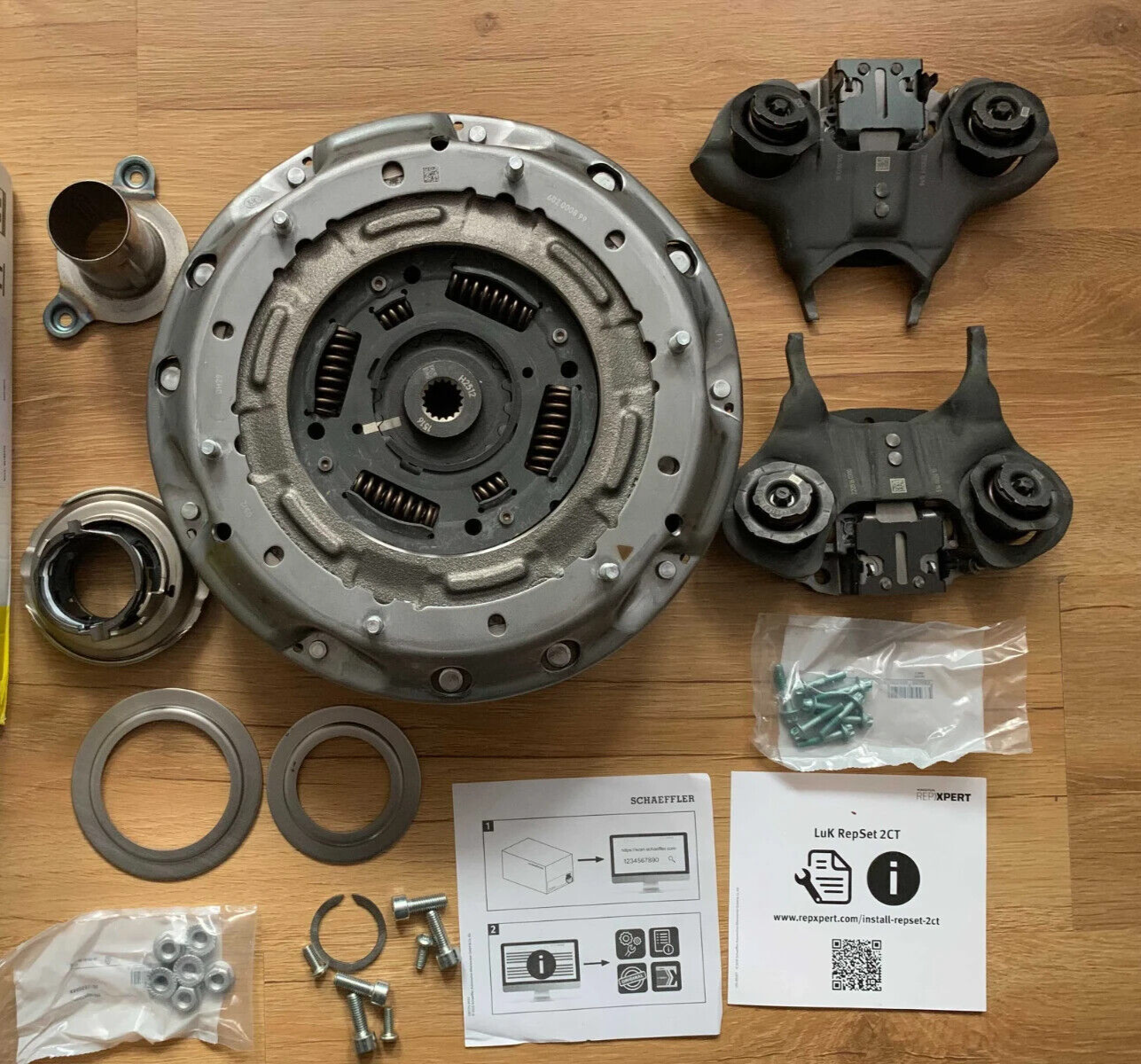 DSG LUK CLUTCH KIT  602000800 LuK 2CT 1766812 1803882 2056711 2169284 2283994