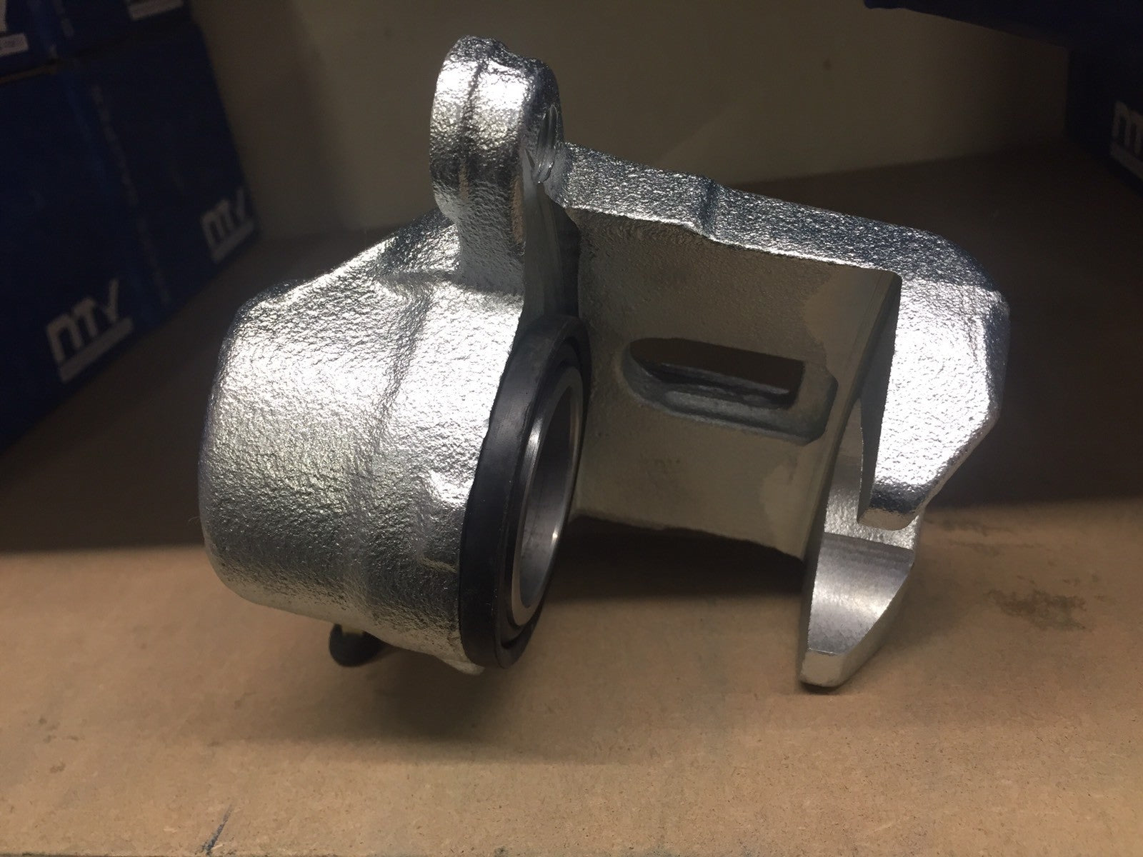 MAZDA MX5 NB 1.6 & 1.8 1998-2005 RIGHT FRONT BRAKE CALIPER 255MM DISC  