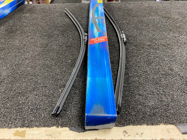 FOR MERCEDES VANEO PEUGEOT 607 26" 21" WIPER BLADE SET PAIR WT388R