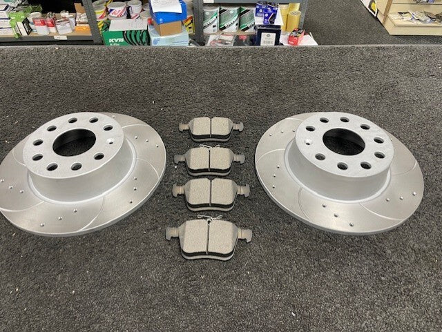 FOR VW TROC T-ROC REAR PERFORMANCE DRILLED GROOVED BRAKE DISCS 272MM PADS