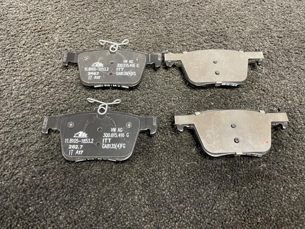 REAR BRAKE PADS FOR AUDI RS3 GOLF R MK6 7  5G0698451 GENUINE VW AUDI 310MM DISC