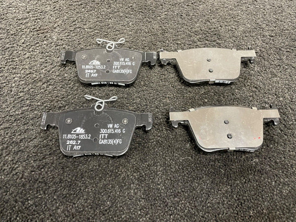 REAR BRAKE PADS FOR AUDI RS3 GOLF R MK6 7  5G0698451 GENUINE VW AUDI 310MM DISC