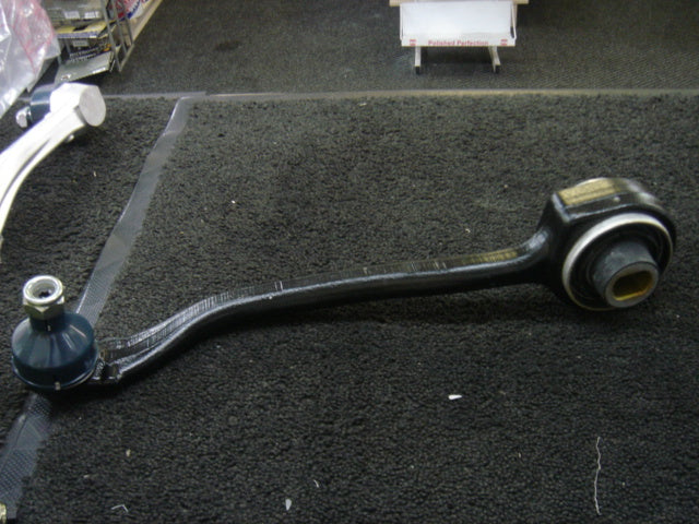 FOR CLK C209 A209 FRONT SUSPENSION LOWER TRACK CONTROL ARM BALL JOINT RIGHT