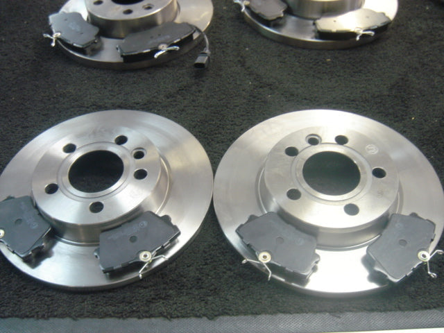 TRANSPORTER T4 BRAKE DISCS & PADS   REAR 15" WHEEL