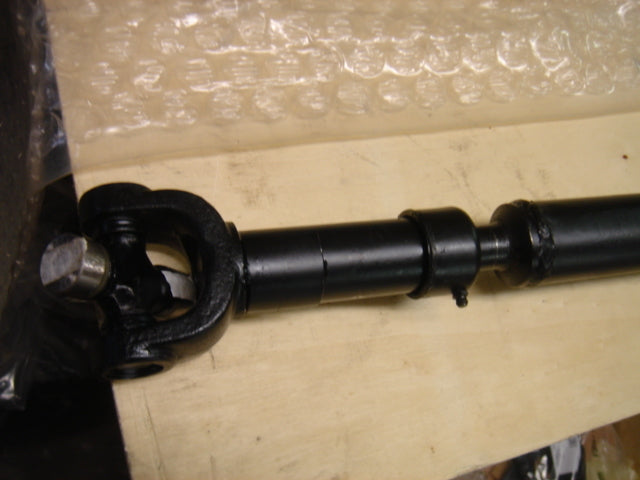 FRONT PROPHSAFT FOR  GRAND CHEROKEE 4.0 XJ PROPSHAFT  UJ TYpe 745MM 52105884AA