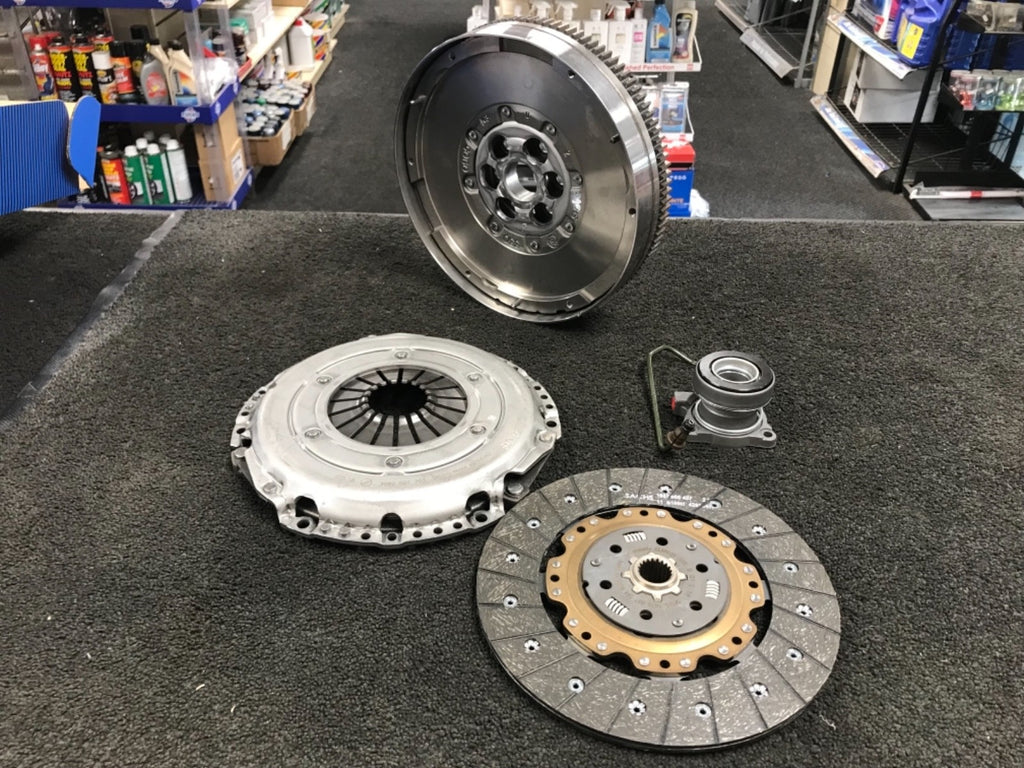 FOR VAUXHALL ZAFIRA 2.0CDTi 130 ecoFLEX 2009-15 CLUTCH KIT DUALMASS FLYWHEEL CSC