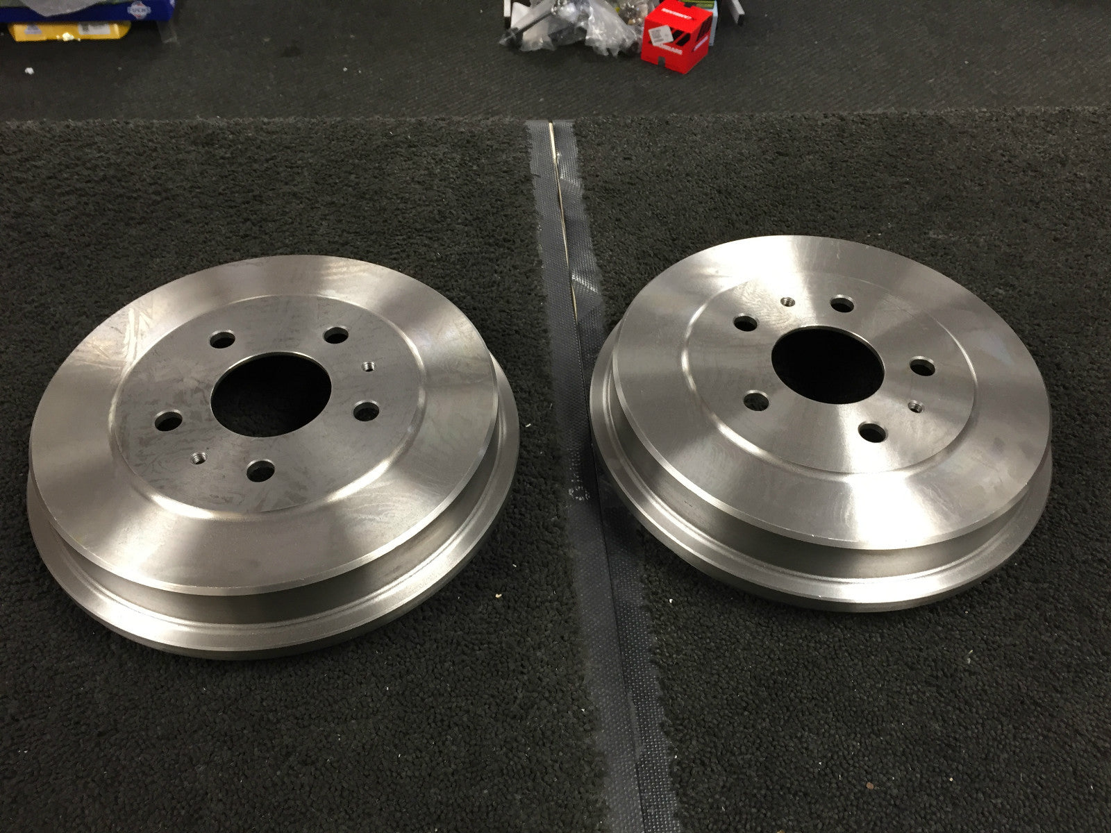 REAR BRAKE DRUM FOR FORD FOCUS MK2 MK3 TDCI 2005 ON REAR BRAKE DRUMS PAIR