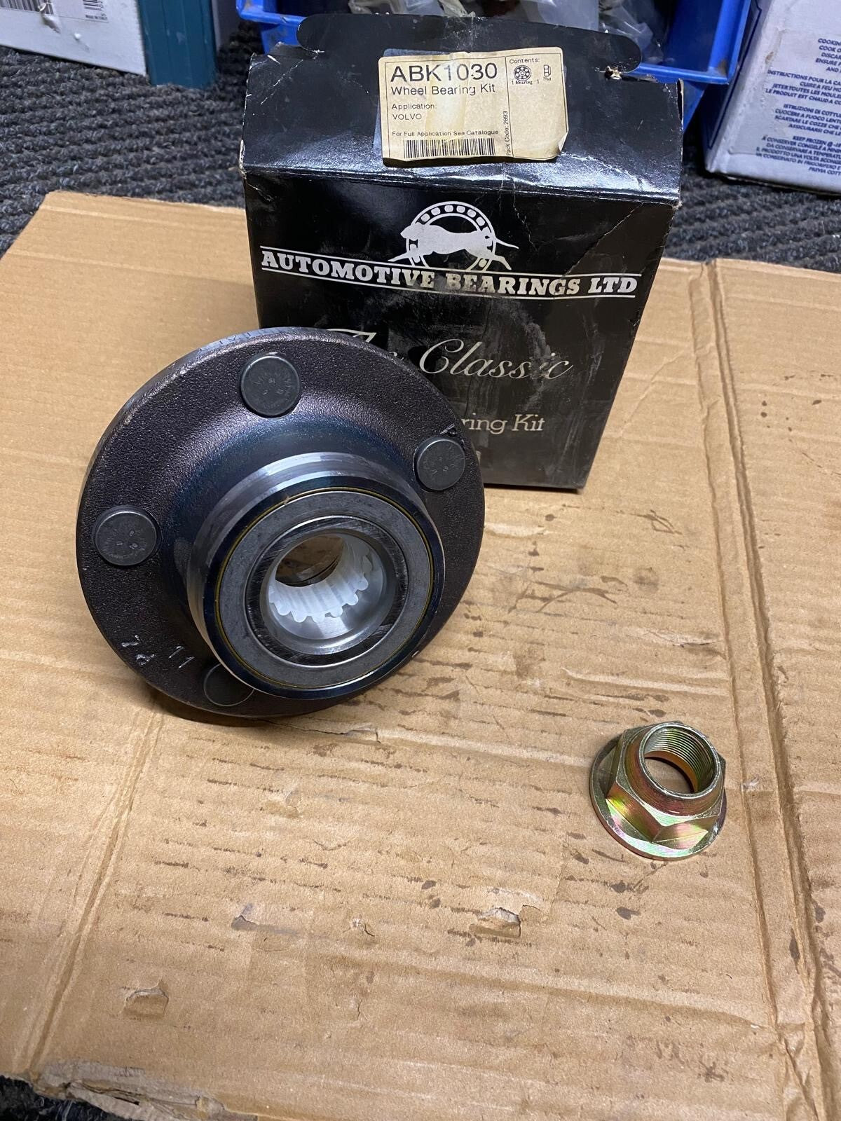 FRONT WHEEL BEARING HUB FITS VOLVO 760 940 2.3 TURBO 1990 ONWARDS