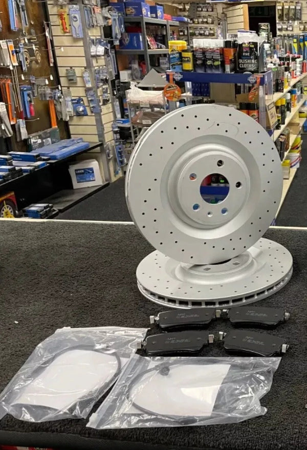 FOR AUDI Q7 QUATTRO 272 4MB REAR VENTED DRILLED GROOVED BRAKE DISCS & PADS 