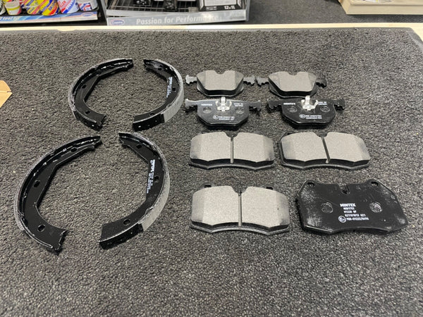 BMW 840ci (E31) BRAKE PADS FRONT REAR HANDBRAKE PARKING SHOES MINTEX 