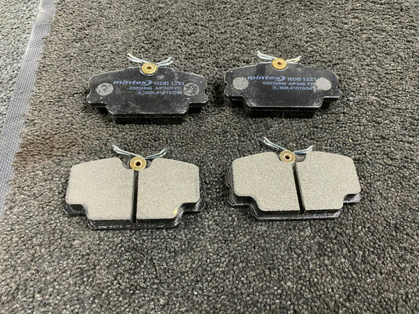 FOR MERCEDES 190 190D 190E 1.8 2.0 2.5 2.6 W201 1983-1993 FRONT BRAKE PAD SET 