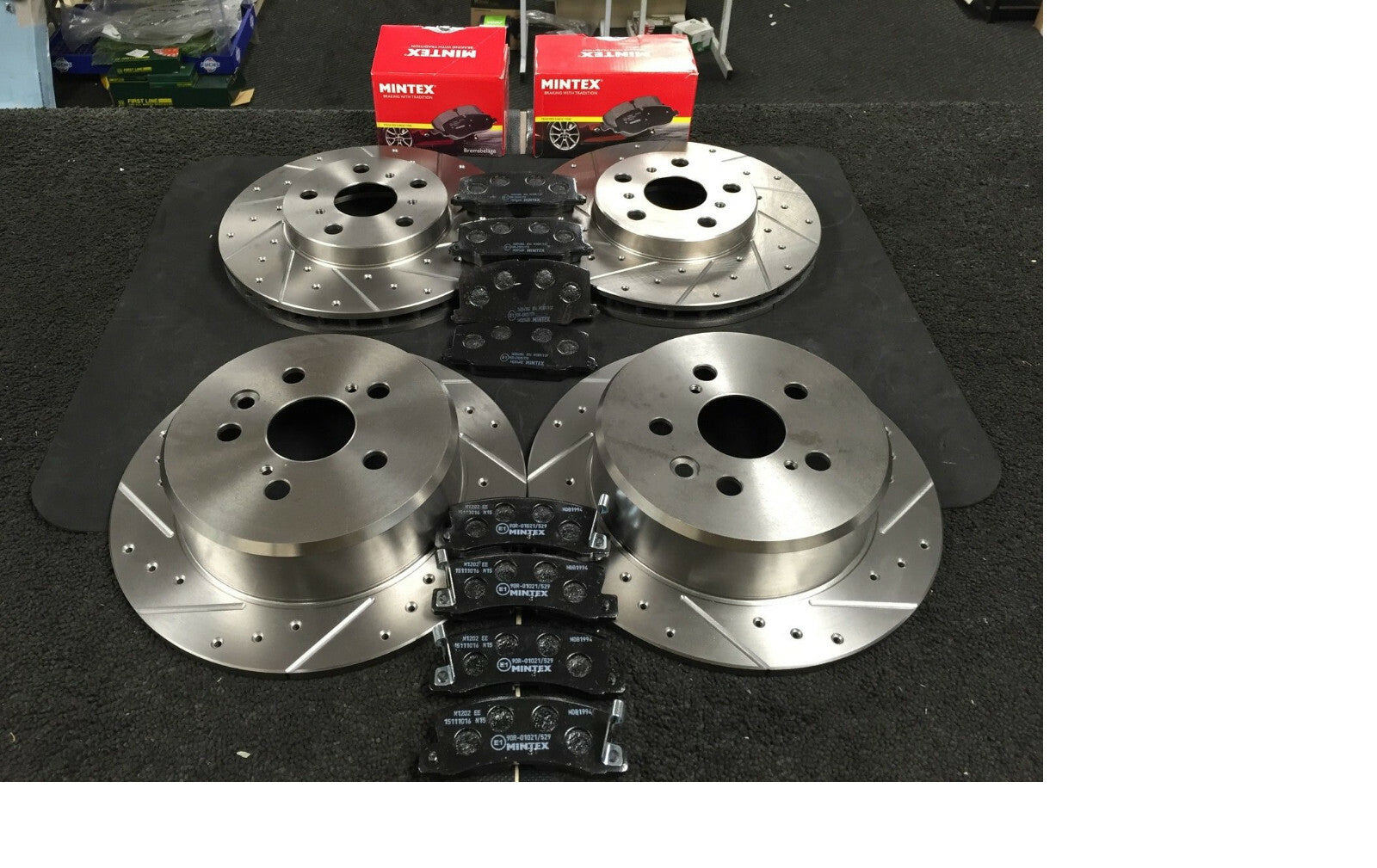 FOR TOYOTA CELICA GT ST202 3SGE 3SFE DRILLED GROOVED BRAKE DISC BRAKE PADS SHOE