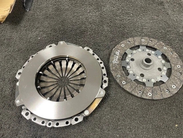 LUK CLUTCH KIT BERLINGO C2 C3 DS3 C4 C5 1.6HDI AIRCROSS GRAND PICASSO 623324100
