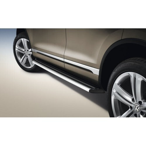 GENUINE VOLKSWAGEN TOUAREG MK2 V6 V8 7P 2011-17 RUNNING BOARD SIDE STEPS SILVER
