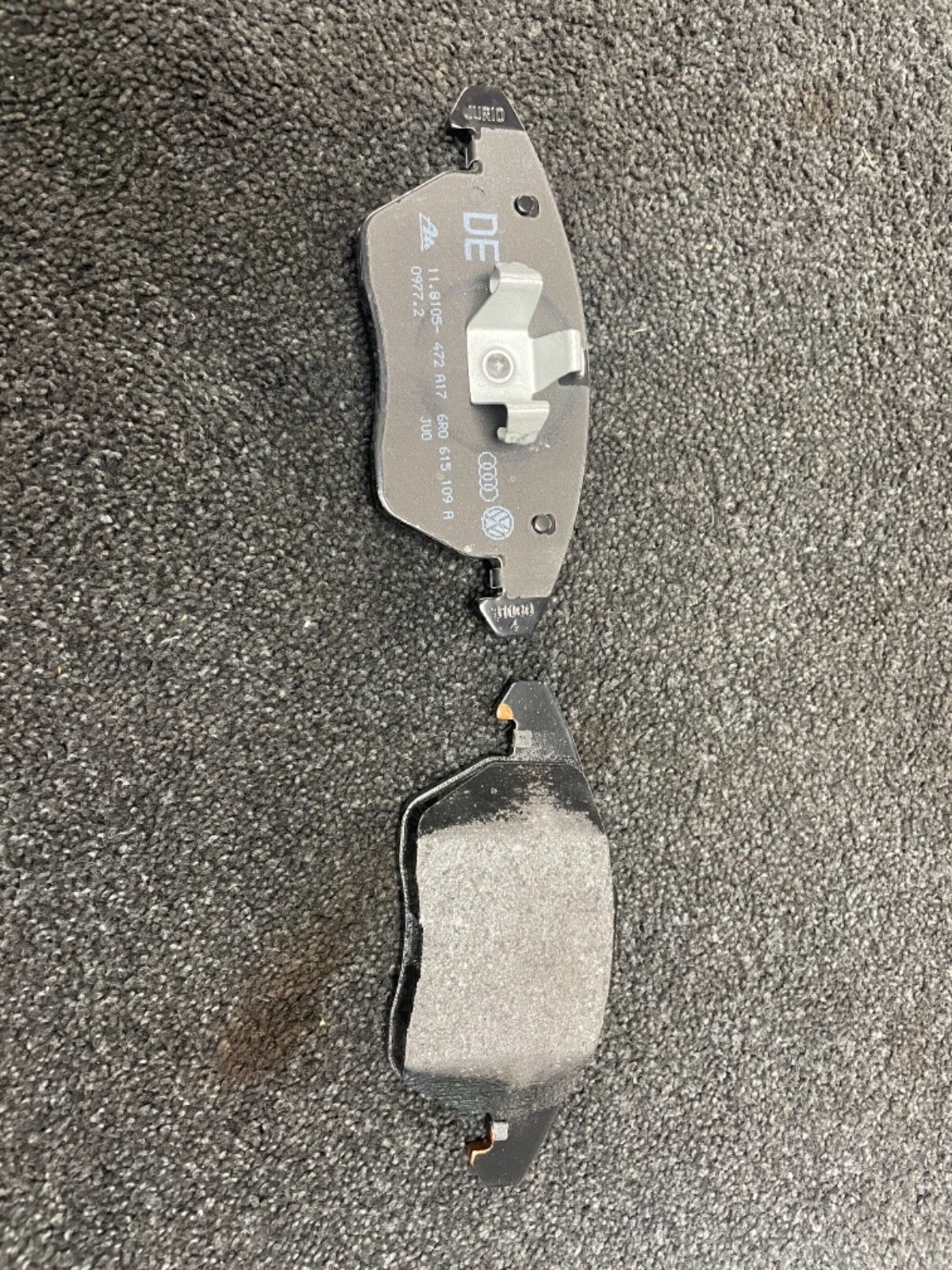 ORIGNAL FRONT BRAKE PAD FOR 1 WHEEL - MDB2604 + FREE ANTI-BRAKE SQUEAL  
