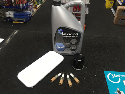 FOR YARIS 1.0 16V 99-05 OIL AIR FILTER 4 NGKDENSO PLUGS SYNTH OIL SERVICE KIT