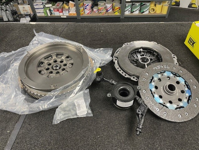 MERCEDES VITO 114 116 2.1 BlueTEC w447 2015-2020 DUAL MASS FLYWHEEL CLUTCH KIT