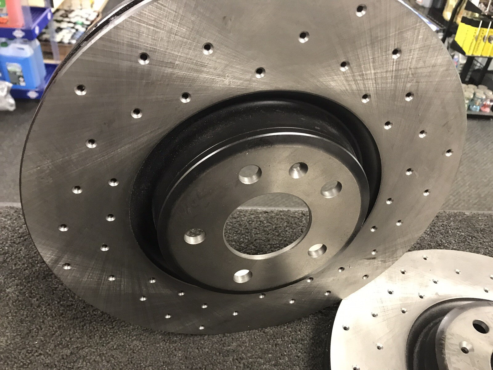 FOR AUDI S5 SQ5 TFSI 3.0 QUATTRO B9 SLINE CROSS DRILLED BRAKE DISC + PADS REAR