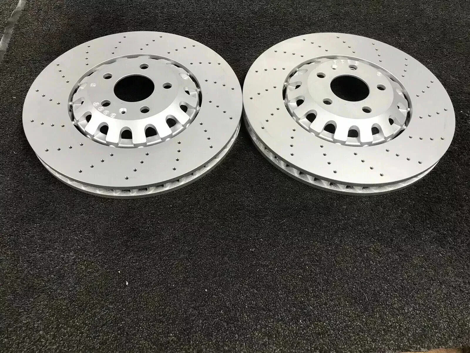 FOR AUDI S4 S5 A6 A7 A8 Q7 Q8 SQ5 S7 2 FRONT BRAKE PADS DISC CROSS DRILLED 375MM