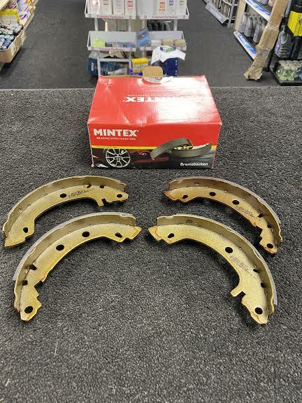 FOR RENAULT MEGANE 1.4 - 2.0 MK 1  MINTEX REAR BRAKE SHOES SET OF 4